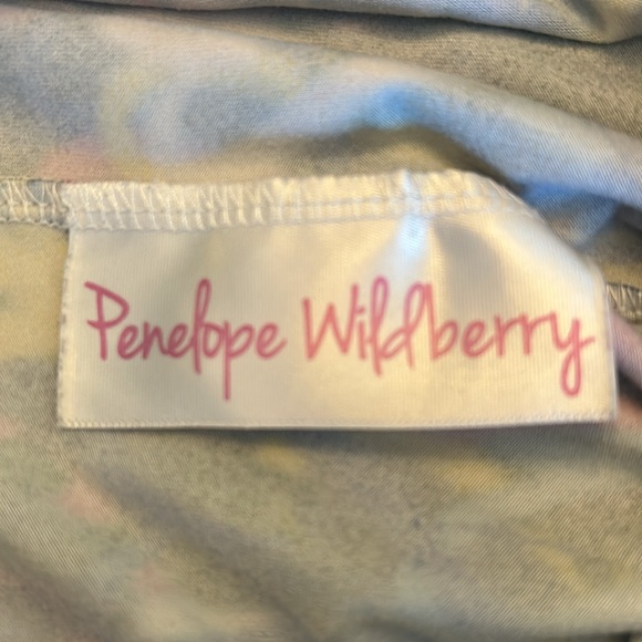 Colorful Heart Print Kids Leggings - Picture 4 of 4